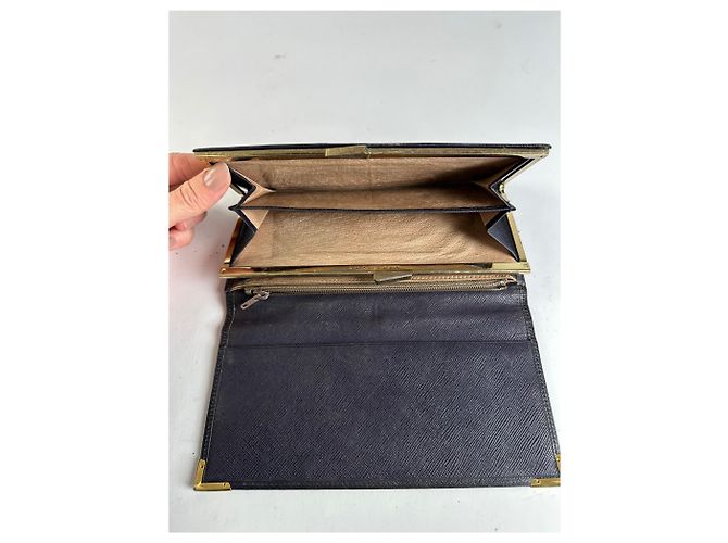 Vintage Givenchy Saffiano Leather Bifold Wallet Late 1980s Navy Navy blue - view 6