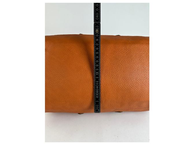 Vintage Courreges Duffle Bag aus Narbenleder Rust Tan Rot - Ansicht 13