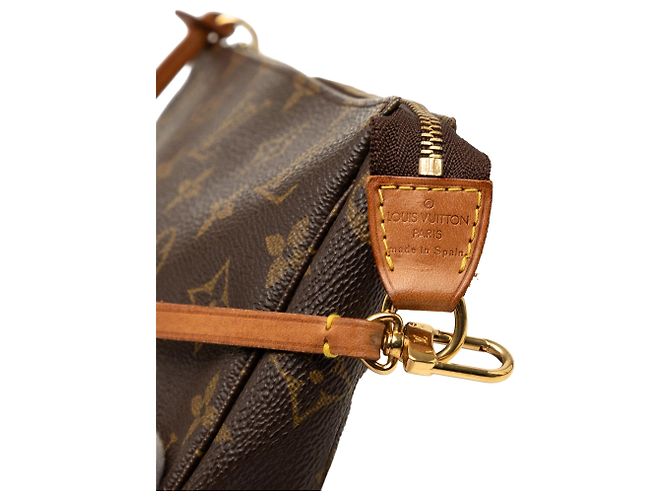 Borsa a tracolla Louis Vuitton Monogram Pochette Accessoires Marrone - vista 5