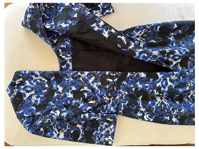 Erdem Vestido Midi Estampado Floral Negro Blanco Azul - vista 3