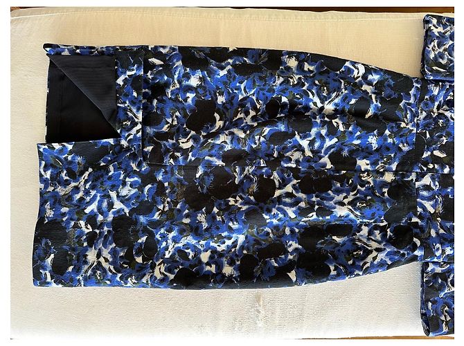 Erdem Vestido Midi Estampado Floral Negro Blanco Azul - vista 5