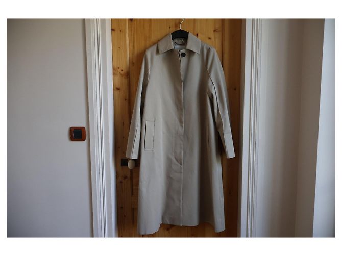Trench coat bege em algodão COS - vista 2