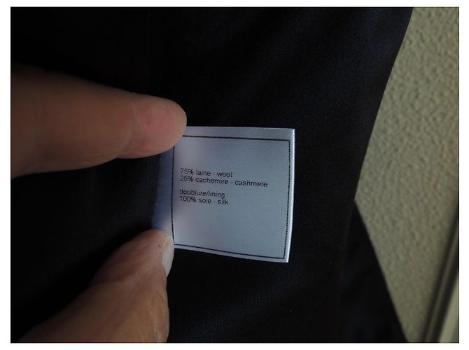 Chanel schwarze Woll-Kaschmir Jacke Größe 40 - Ansicht 12
