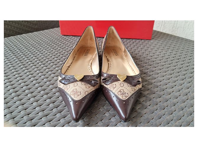 Guess Monogram Canvas & Brown Leather Ballet Flats Beige - view 2