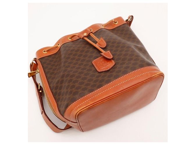 Céline Celine Bolsa Bucket em Lona Macadam Marrom - vista 6