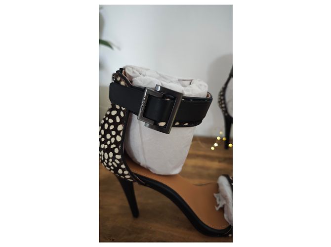 Scarpa Calvin Klein da Donna Nuova con etichetta - vista 3