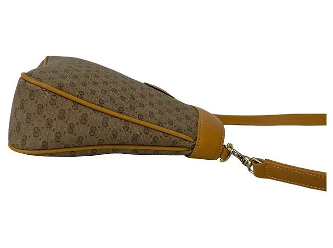 Gucci Vintage Micro GG Logo Mini-Schultertasche aus Leder Braun - Ansicht 6