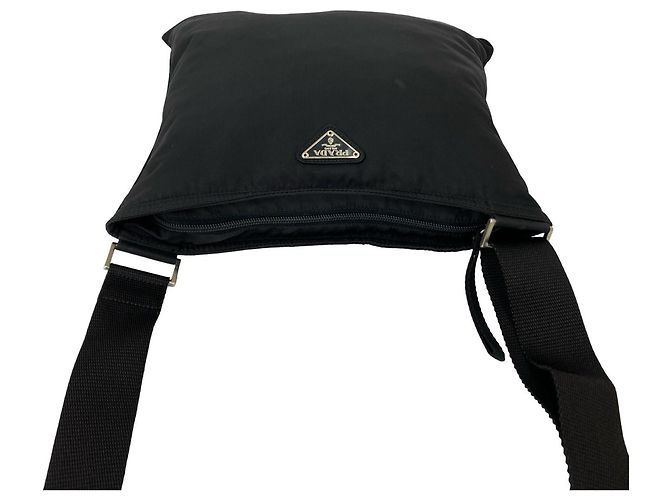 Prada Nylon Schultertasche Schwarz - Ansicht 4