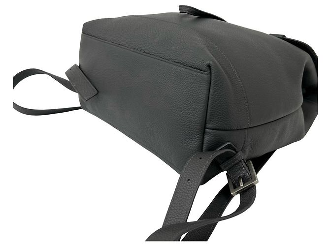 Yves Saint Laurent grauer Lederrucksack Braun - Ansicht 8