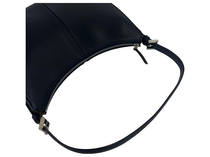 Burberry Navy Leather Semi-Shoulder Bag Navy blue - view 4