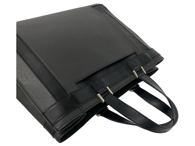 Pasta Louis Vuitton Kasbek PM Preto - vista 4