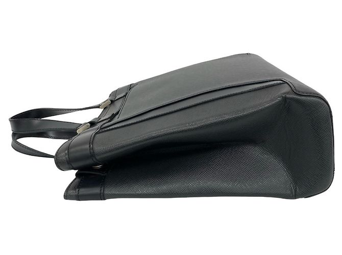 Pasta Louis Vuitton Kasbek PM Preto - vista 5