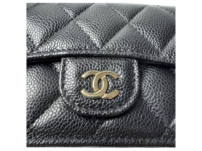 Portafoglio tri-fold Chanel Matelassé Caviar Skin Nero - vista 10