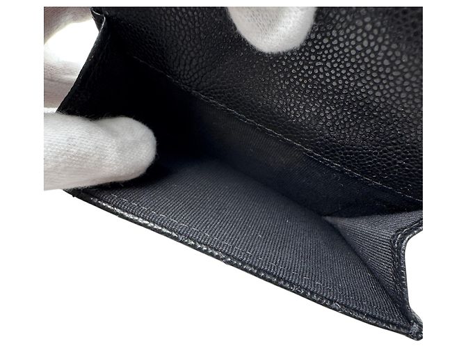 Portafoglio tri-fold Chanel Matelassé Caviar Skin Nero - vista 7