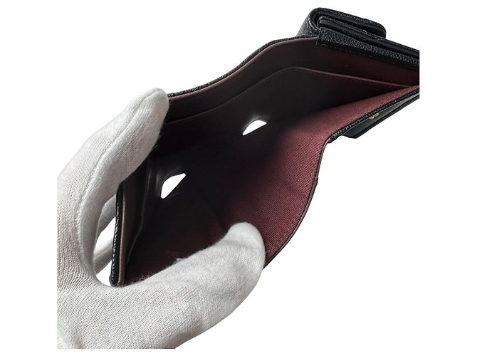 Portafoglio tri-fold Chanel Matelassé Caviar Skin Nero - vista 9