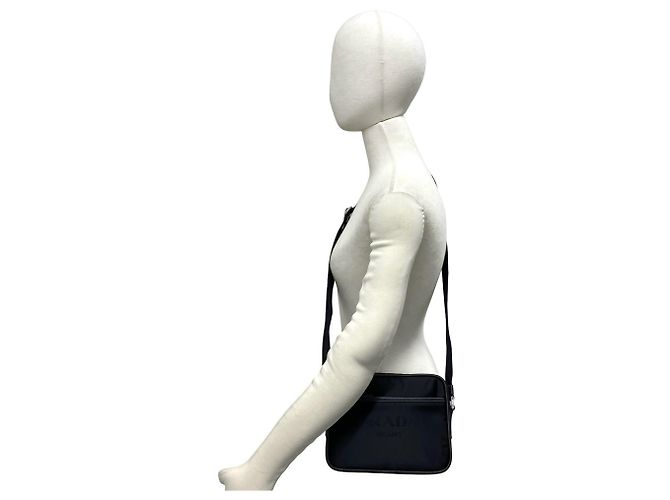 Saffiano Mini bolso de hombro Prada en negro - vista 2