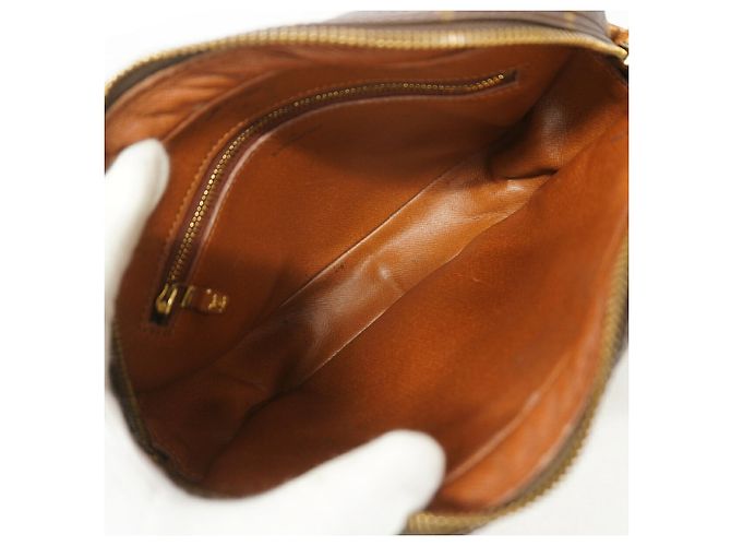 Bolso de hombro Louis Vuitton Monogram Jeune Fine PM Castaño - vista 4