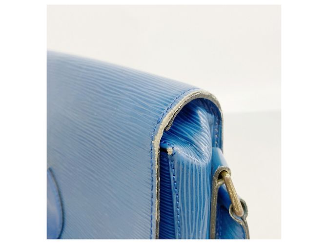 Bolso de hombro Louis Vuitton Epi Saint Cloud Azul - vista 7