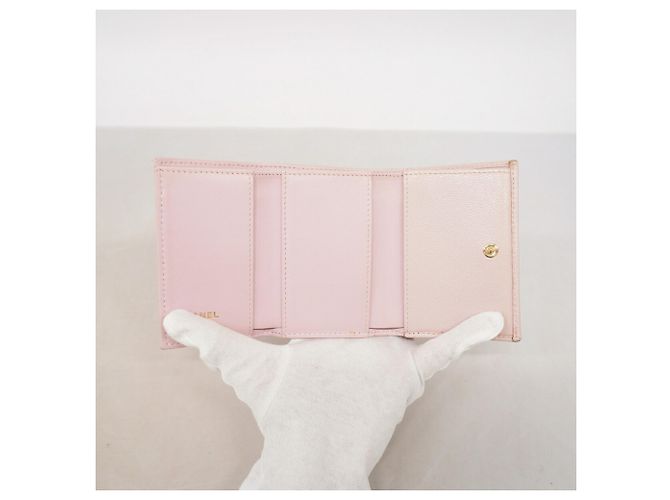 Cartera tri-fold Chanel rosa - vista 3