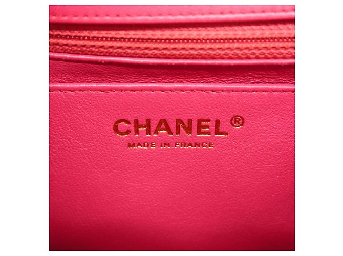 Bolsa de Ombro Chanel Mini Matelassé com Corrente Rosa - vista 5