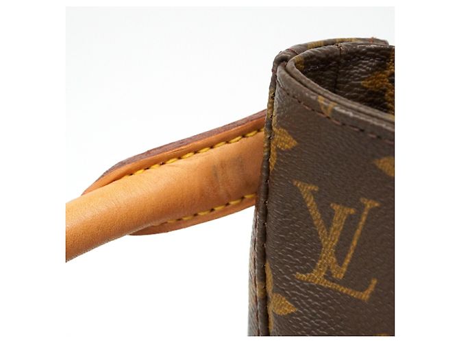 Bolso de hombro Louis Vuitton Monogram Looping GM Castaño - vista 10