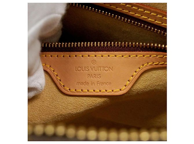 Bolso de hombro Louis Vuitton Monogram Looping GM Castaño - vista 5