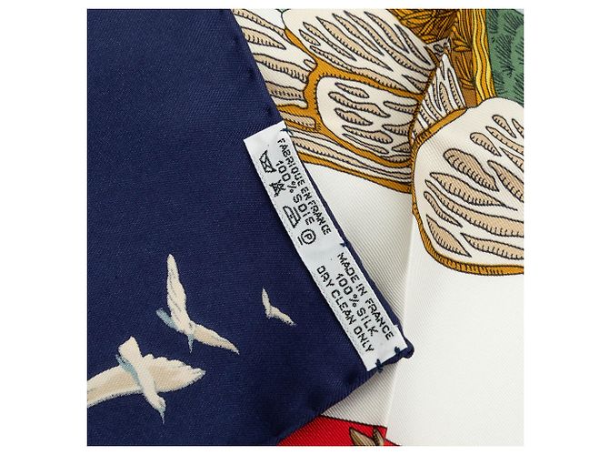 Lenço de seda Hermès Blue L Atlantide 90 Azul Azul marinho - vista 2