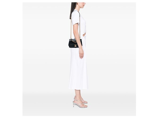 Chanel Mini Quilted Calfskin Straight Lined Flap Nero - vista 6