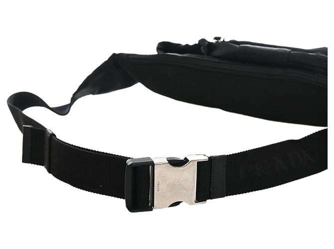 Bolso cinturón Prada en Tessuto negro con múltiples bolsillos - vista 11