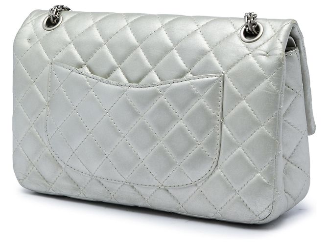 Chanel Silver Quilted Metallic Lambskin Reissue 2.55 Double Flap 226 Argento - vista 2