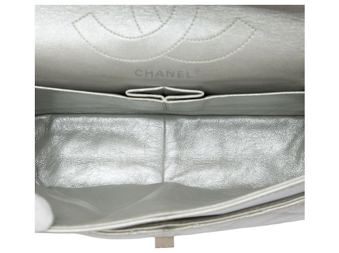 Chanel Silver Quilted Metallic Lambskin Reissue 2.55 Double Flap 226 Argento - vista 4