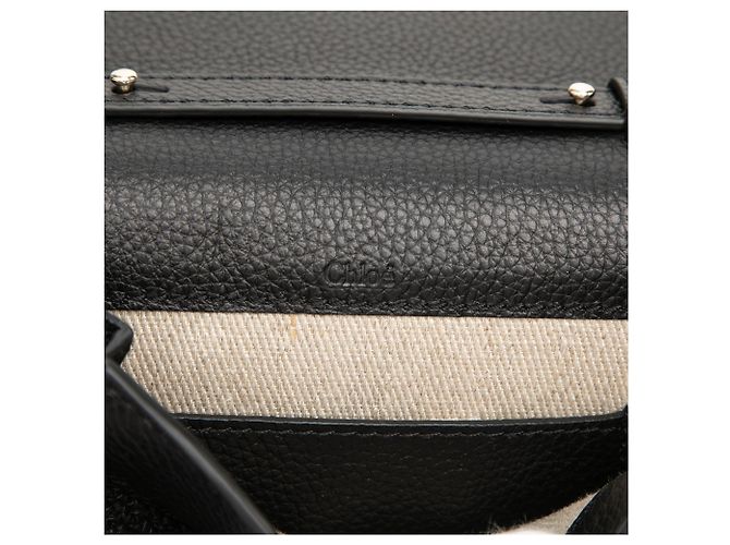 Chloé Mini Bolsa Tiracolo Alphabet em Pele de Bezerro Grão Preto - vista 5