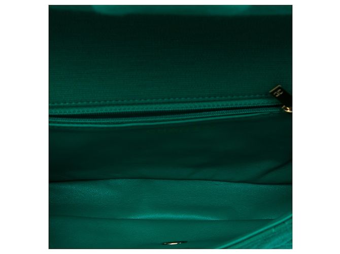Clutch Roll de jersey acolchado CC verde Chanel - vista 4