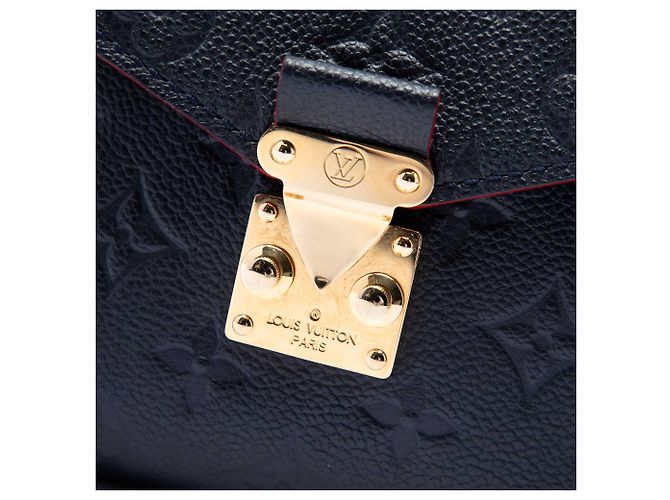 Louis Vuitton Blue Monogram Empreinte Pochette Metis Bleu Bleu Marine - vue 5