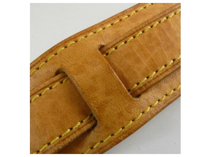 Bolsa de Ombro Louis Vuitton Monogram Saumur Marrom - vista 8