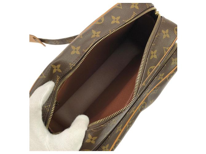 Louis Vuitton Monogram Nile Schultertasche Braun - Ansicht 8