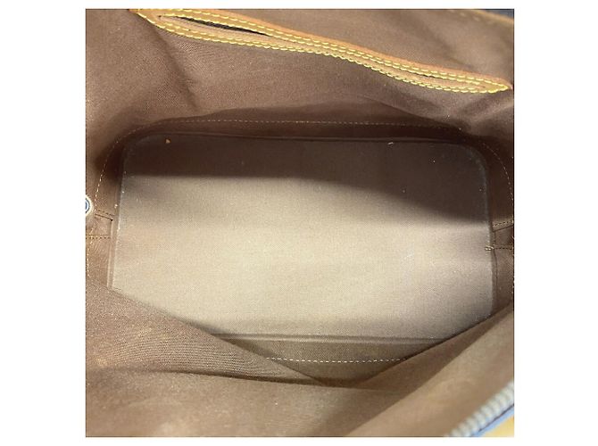 Bolso de mano Louis Vuitton Alma Monogram Castaño - vista 4