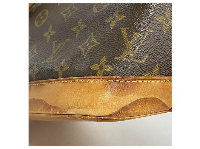 Bolso de mano Louis Vuitton Alma Monogram Castaño - vista 6