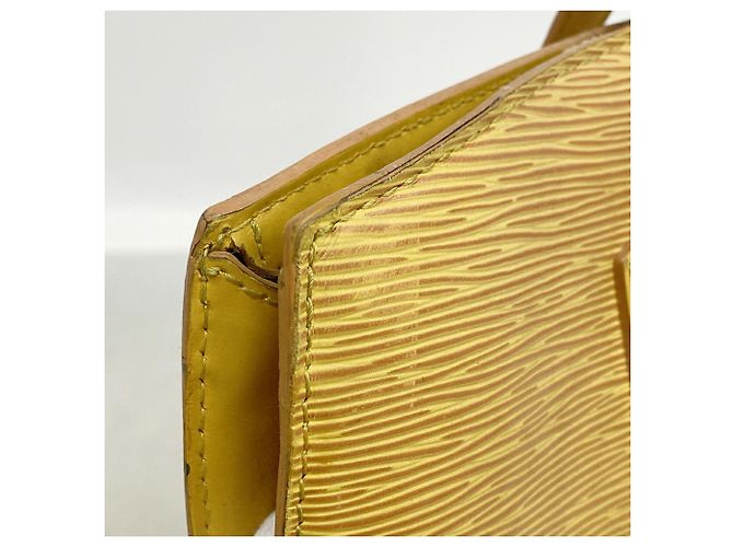 Bolso de hombro Louis Vuitton Epi Saint Jacques Amarillo - vista 7