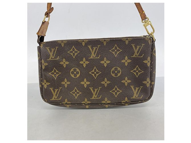 Louis Vuitton Monogram Pochette Accessoires Marrom - vista 10