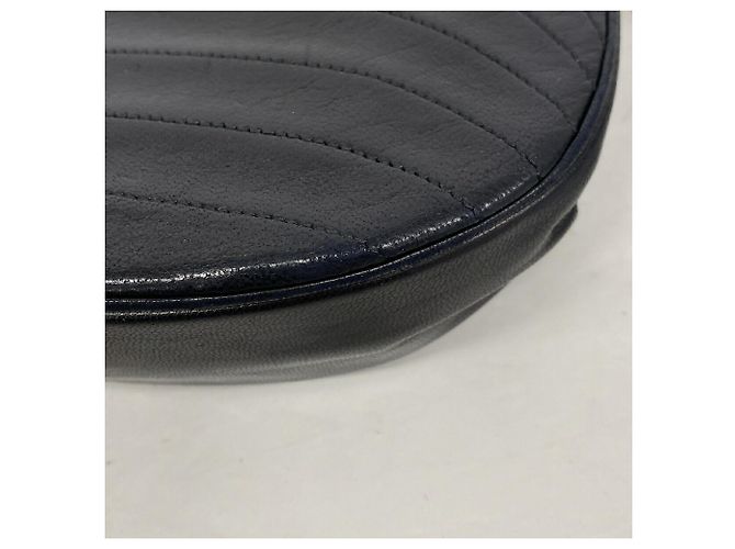 Borsa a tracolla Chanel in pelle d'agnello nera Nero - vista 7