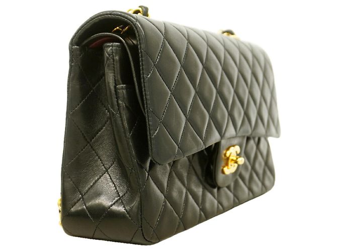 Bolsa de Ombro Chanel Matelassé Preto - vista 2