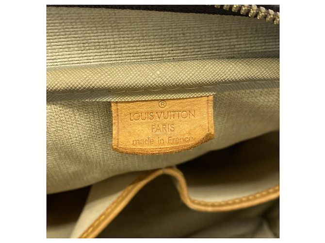 Bolso Louis Vuitton Monogram Deauville Castaño - vista 5