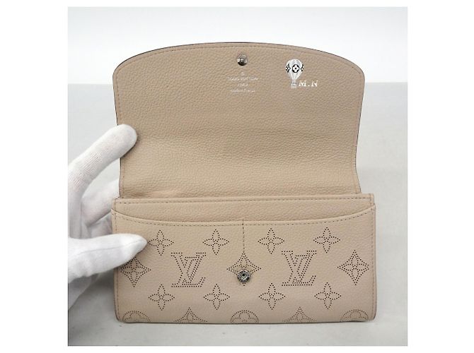 Louis Vuitton Mahina Portefeuille Iris Long Wallet - vista 10