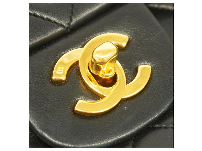 Borsa a tracolla Chanel Matelassé Nero - vista 10