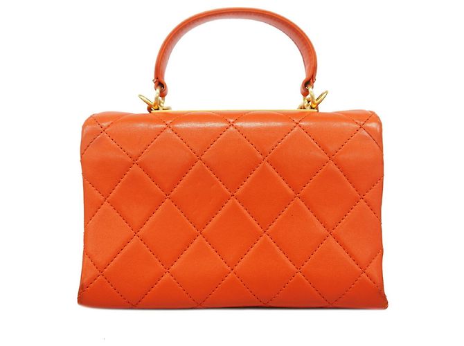 Bolsa de Ombro com Corrente Chanel Matelassé Vermelho - vista 12