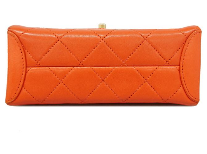Bolsa de Ombro com Corrente Chanel Matelassé Vermelho - vista 3