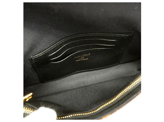 Bolsa Louis Vuitton Monogram Reverse Wallet-on-Chain Ivy Marrom - vista 4