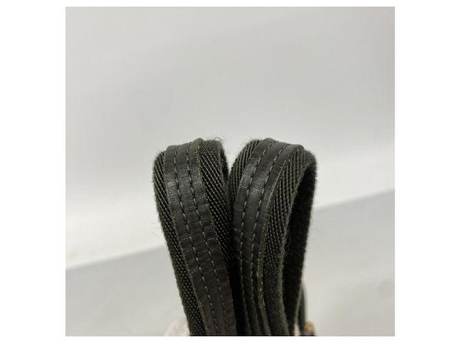 Sac à main Louis Vuitton Monogram Mini Lucille PM Kaki - vue 9