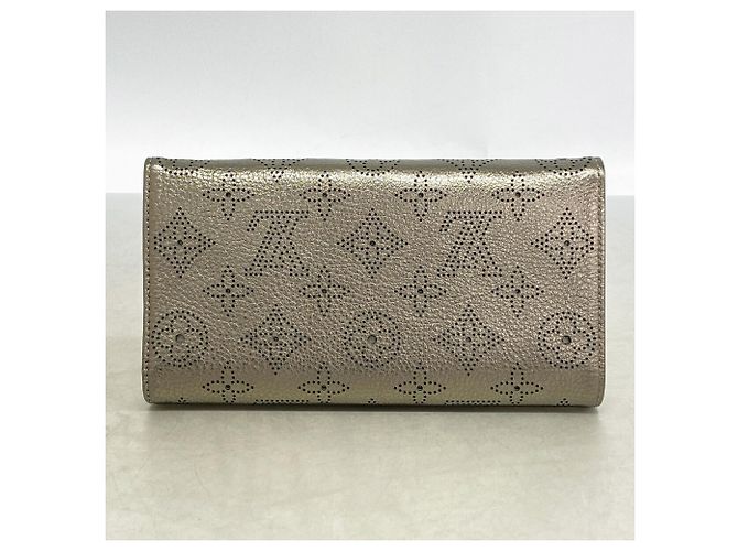 Louis Vuitton Mahina Portefeuille Amelia Tri-fold Long Wallet Bronzo - vista 7